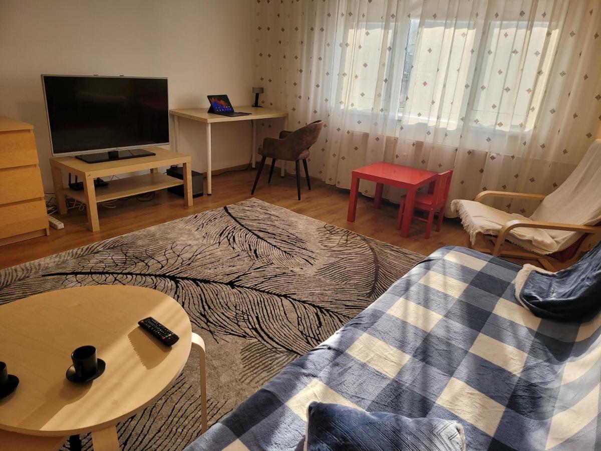 Family Friendly With Kids Room, Quiet And Peaceful Bucharest Exterior photo