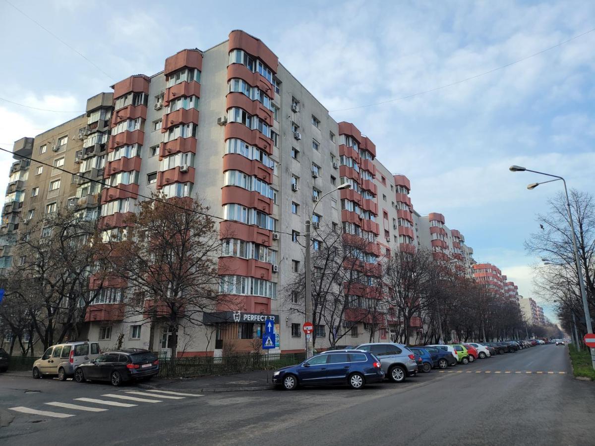 Family Friendly With Kids Room, Quiet And Peaceful Bucharest Exterior photo