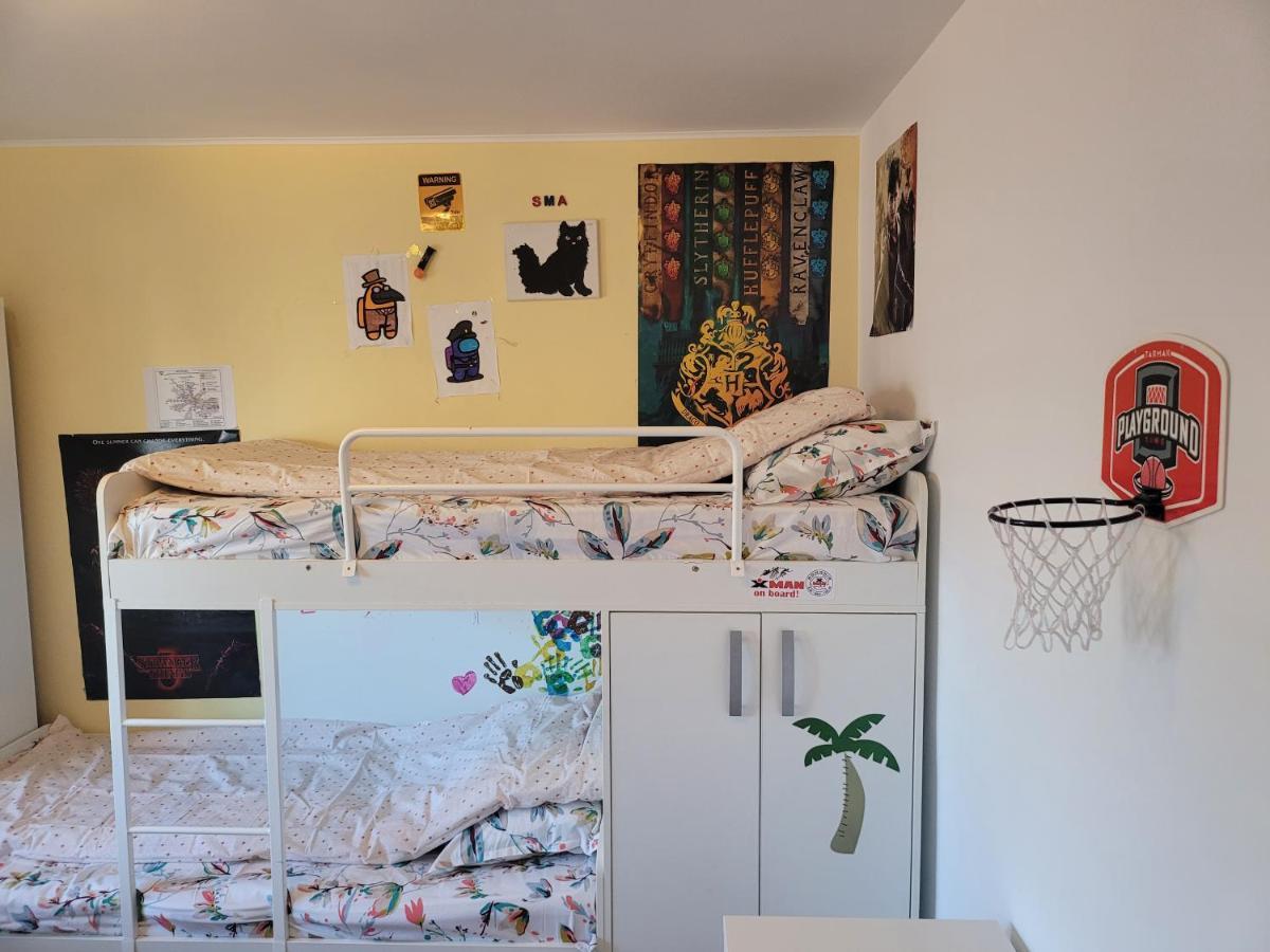 Family Friendly With Kids Room, Quiet And Peaceful Bucharest Exterior photo